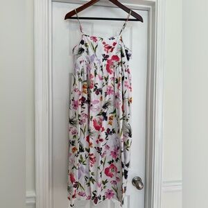 Petite plume Floral Spaghetti Strap Dress
